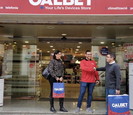 Atenció en un comerç associat